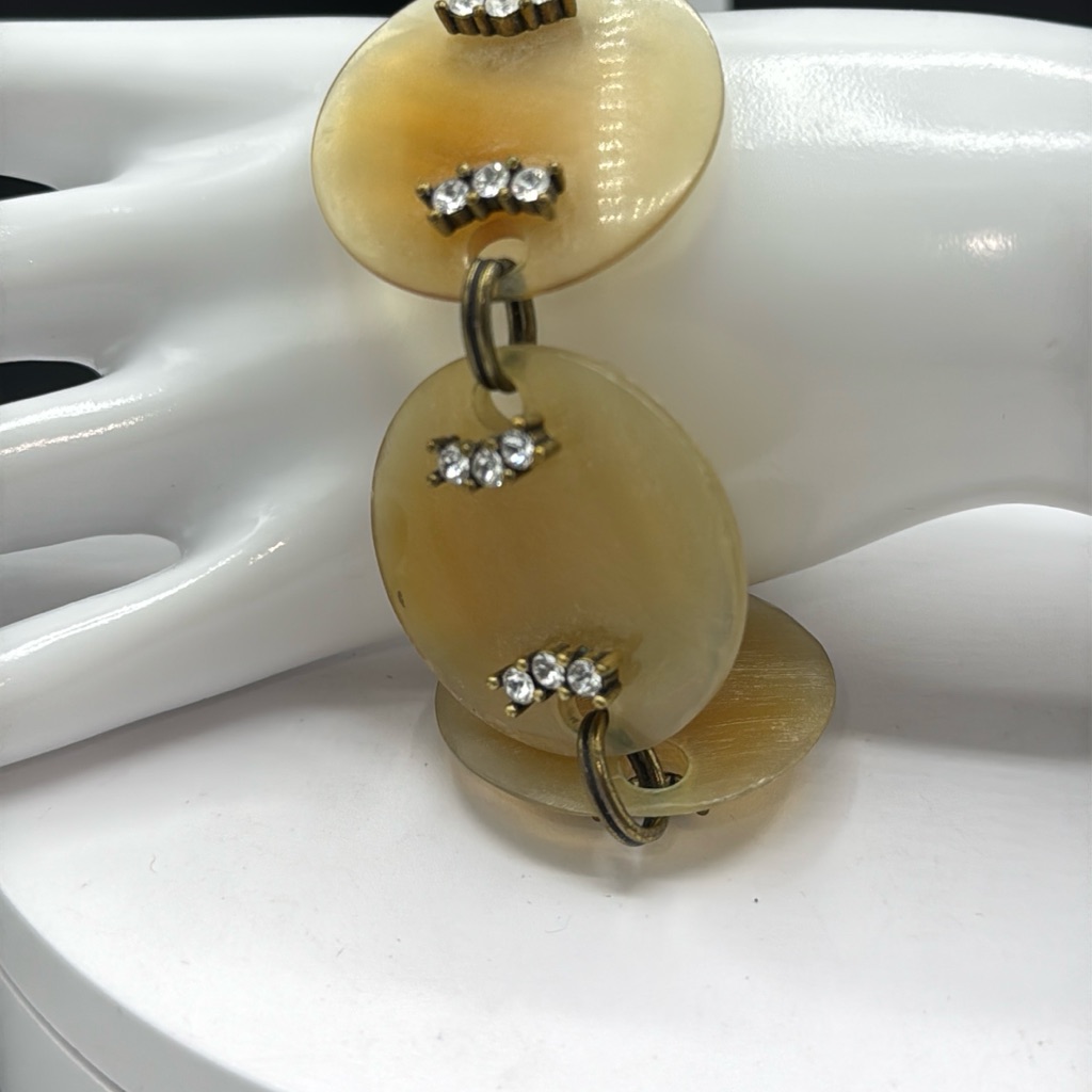 Silpada Bracelet. Elegant With Swarovski Crystal Accents Size 8 Adjustable